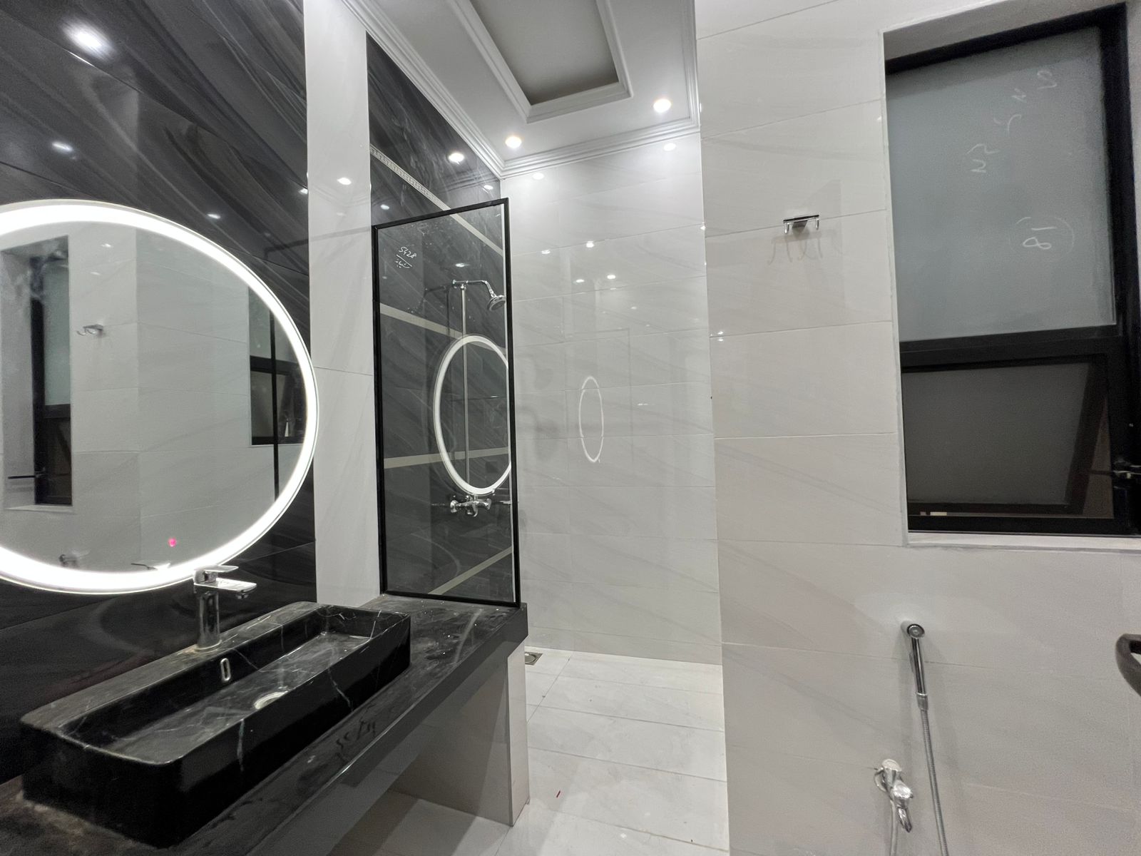 1 Kanal Ultra Luxury House for Sale DHA Phase 5, Lahore