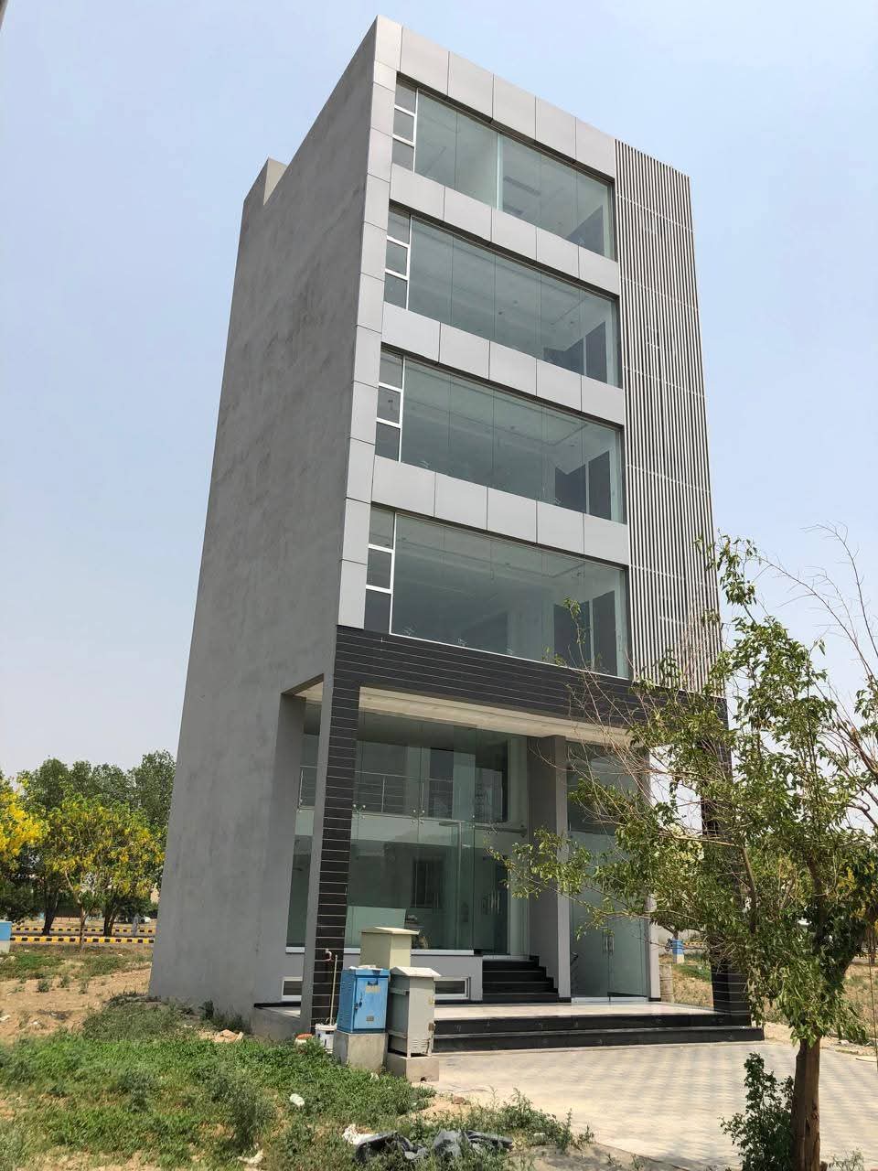 4 Marla 7 Floors Commercial Plaza with Lift Available for Sale in DHA Phase Air Avenue